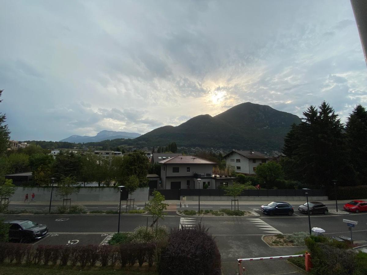 Le Malaga - Parking & Balcon, A 500M Du Lac ! 阿讷西 外观 照片